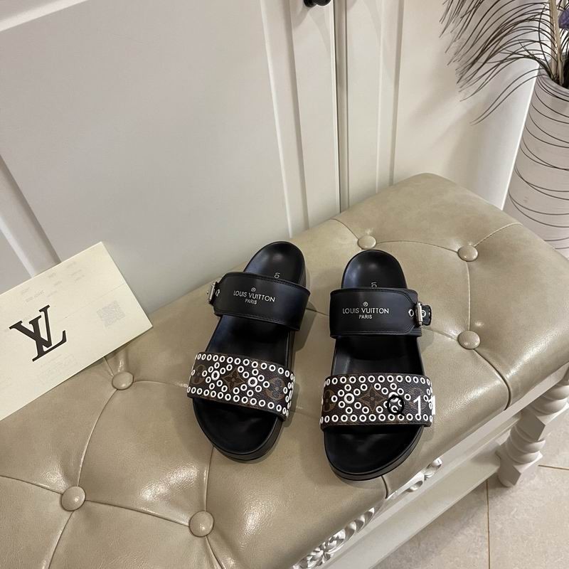 LV Women's Slippers 296